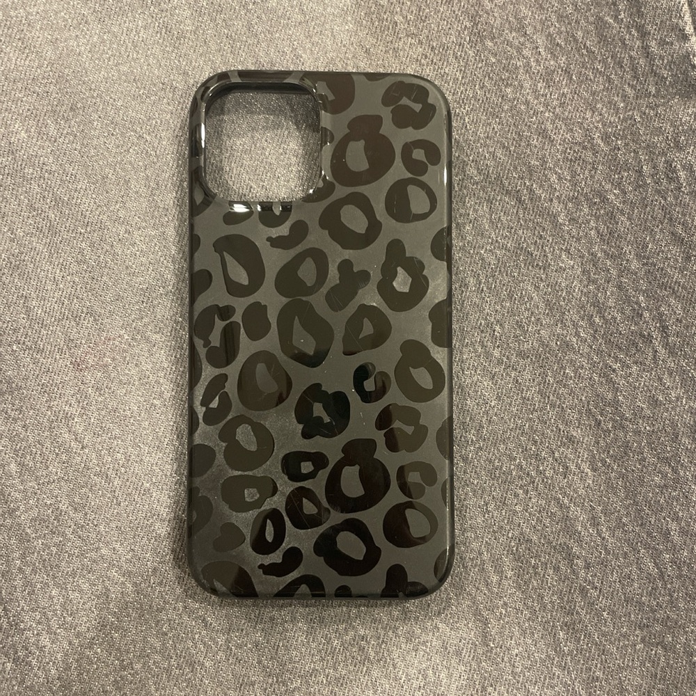 Stylish Leopard Print Phone Case - Black